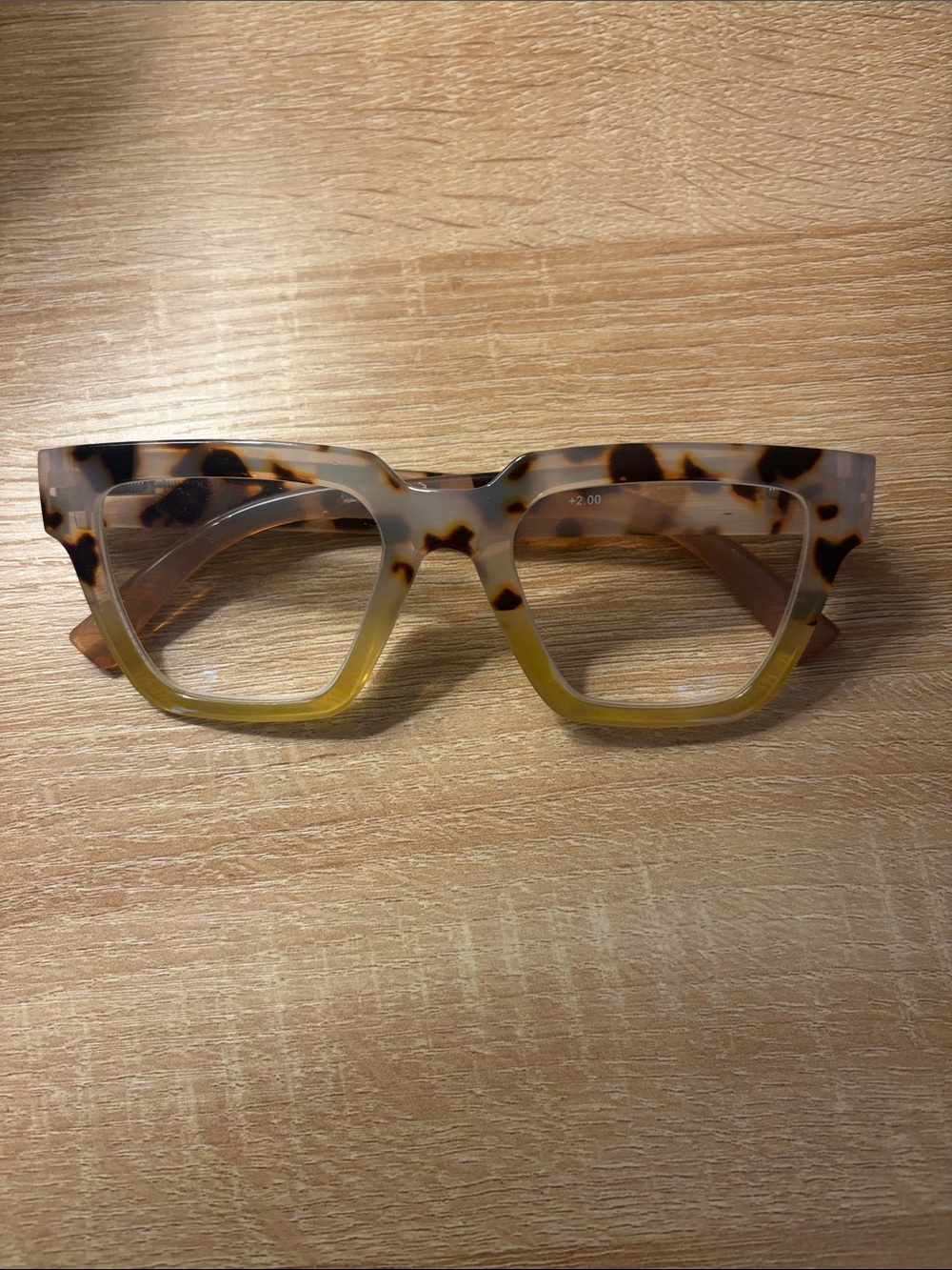 Reading Glasses +2.00